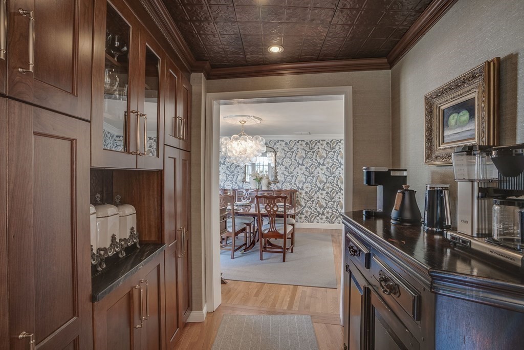 6 Phaeton Circle Andover, MA 01810 - Photo 18 of 42 a kitchen with refrigerator and cabinets