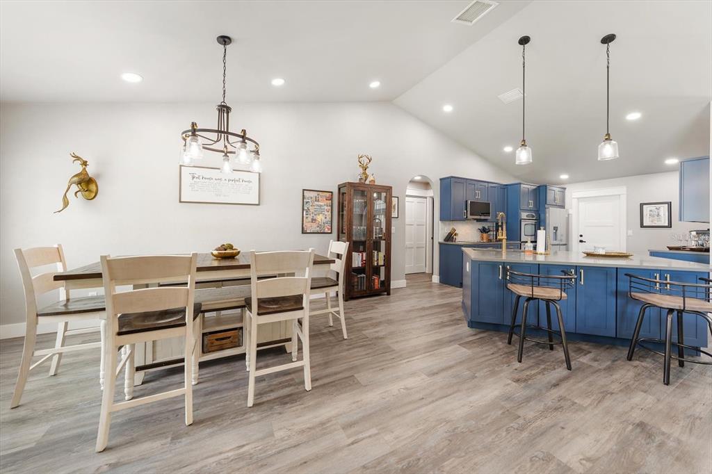 668 Mehlenbacher Road Clearwater, FL 33756 - Photo 19 of 69