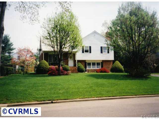 7803 Biscayne Road Richmond, VA 23294 - Photo 1 of 10 Exterior Front - Front view