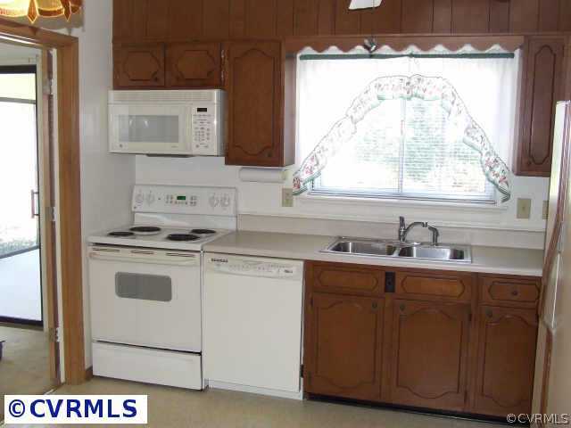 7803 Biscayne Road Richmond, VA 23294 - Photo 6 of 10 Other - Kitchen I