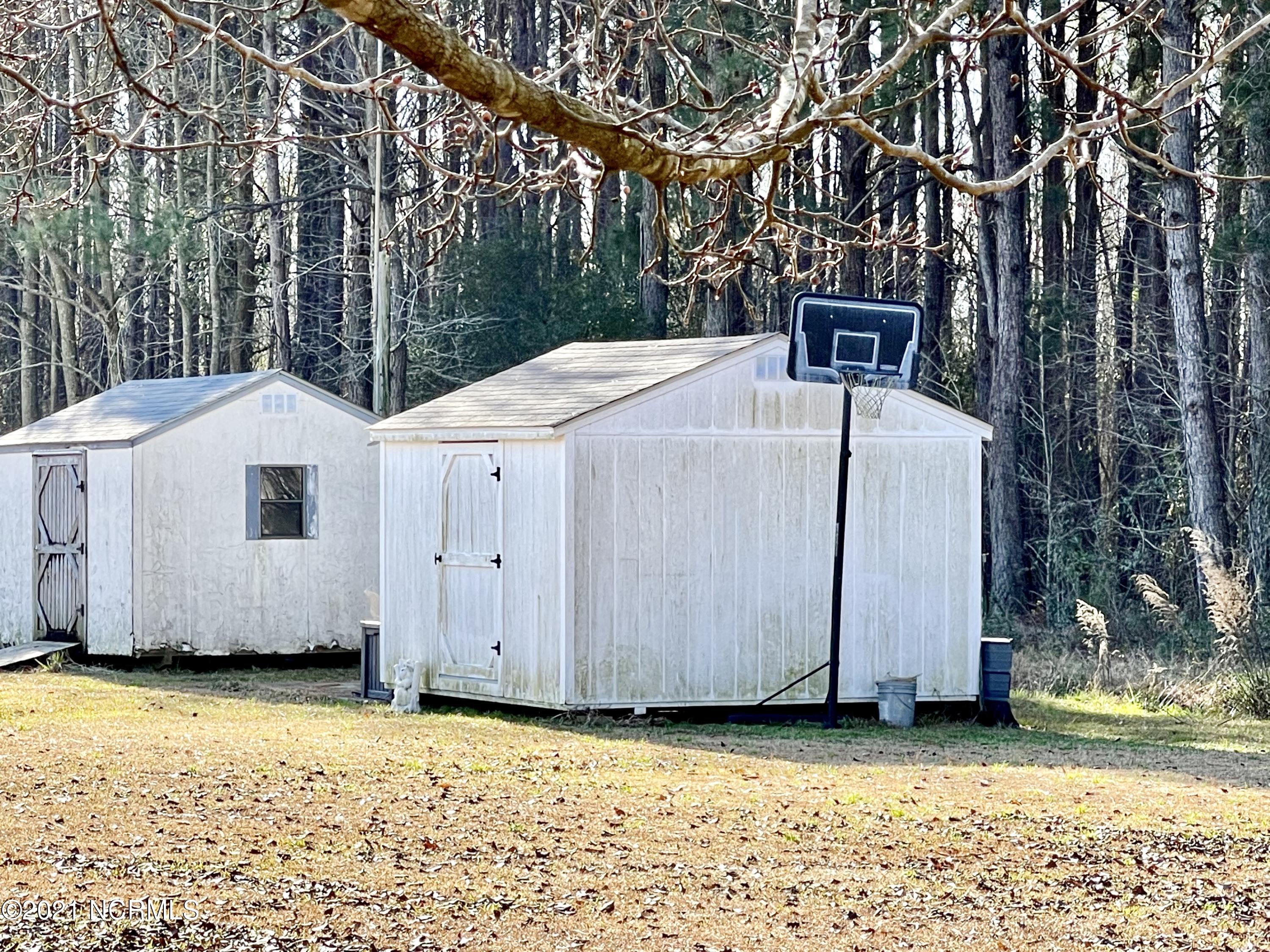 1661 Lake Road Willard, NC 28478 - Photo 27 of 32 File_026