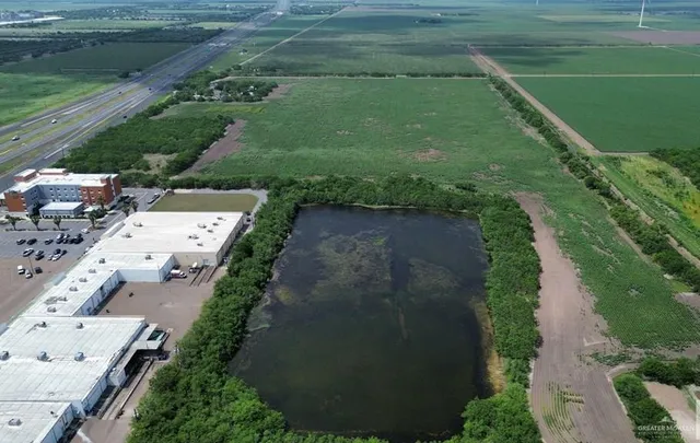 $1,050,000 | 0 Expressway 77 Freeway, Raymondville, TX 78580