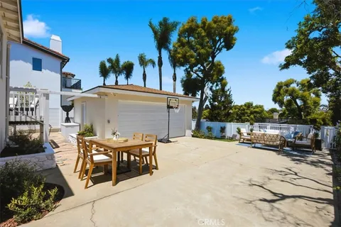$2,749,000 | 1315 6th Street, Manhattan Beach, CA 90266