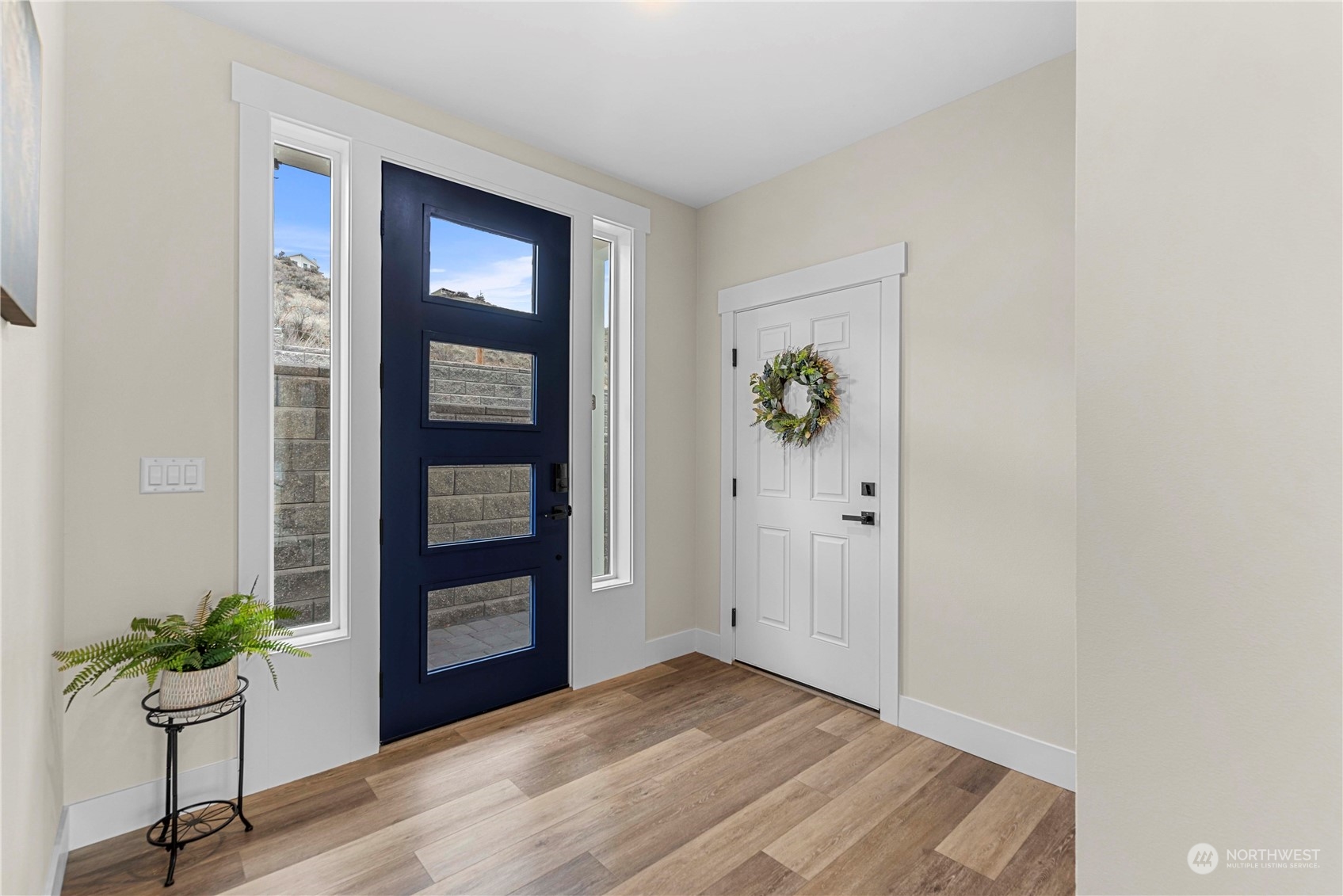 101 Boyd Road Chelan, WA 98816 - Photo 6 of 37 Gallery Image 6