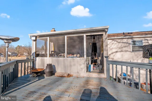 $385,000 | 10233 Briarwood Place, Waldorf, MD 20601