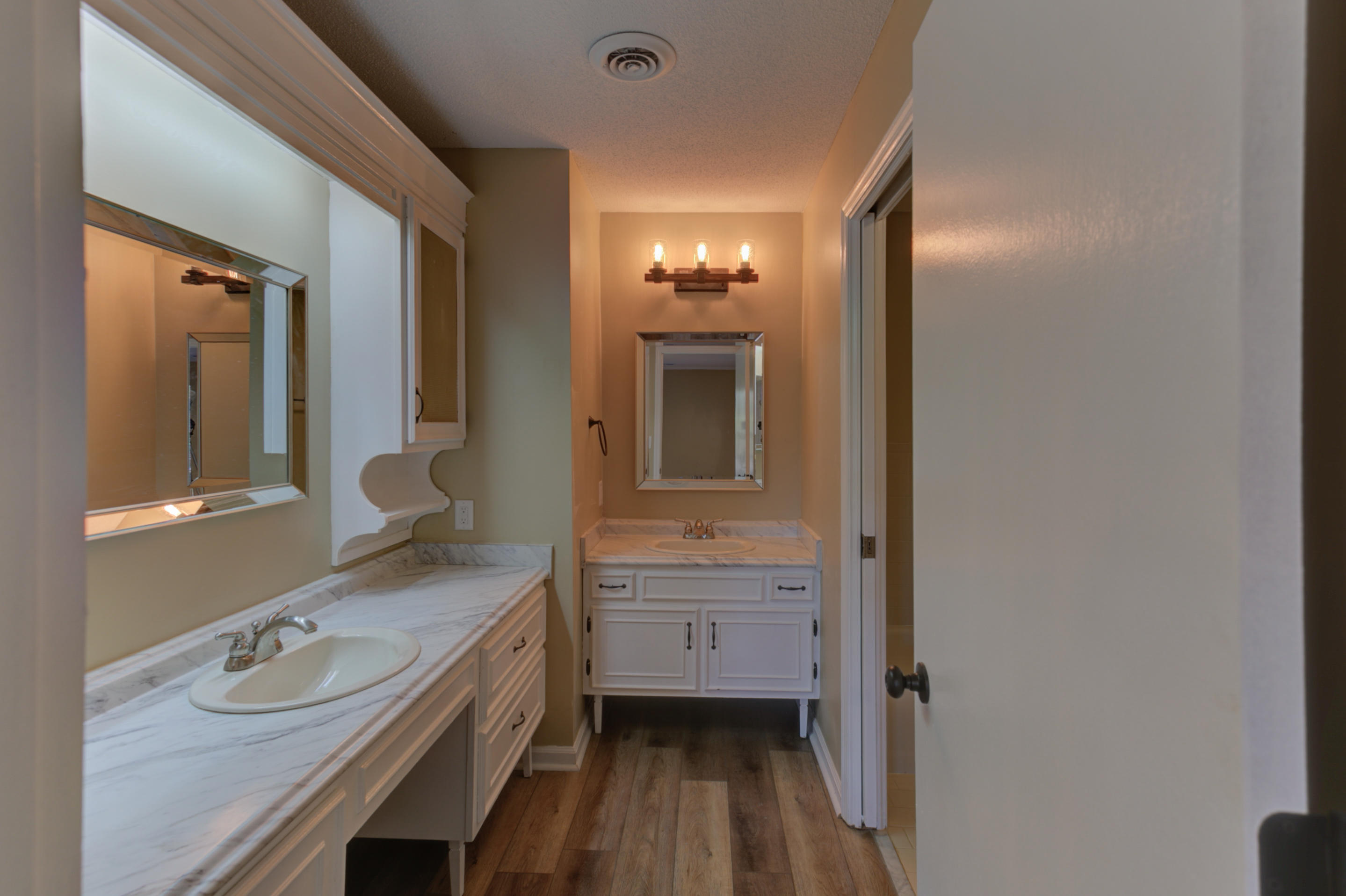 4860 Lone Hill Road Chattanooga, TN 37416 - Photo 20 of 27 Master Bathroom