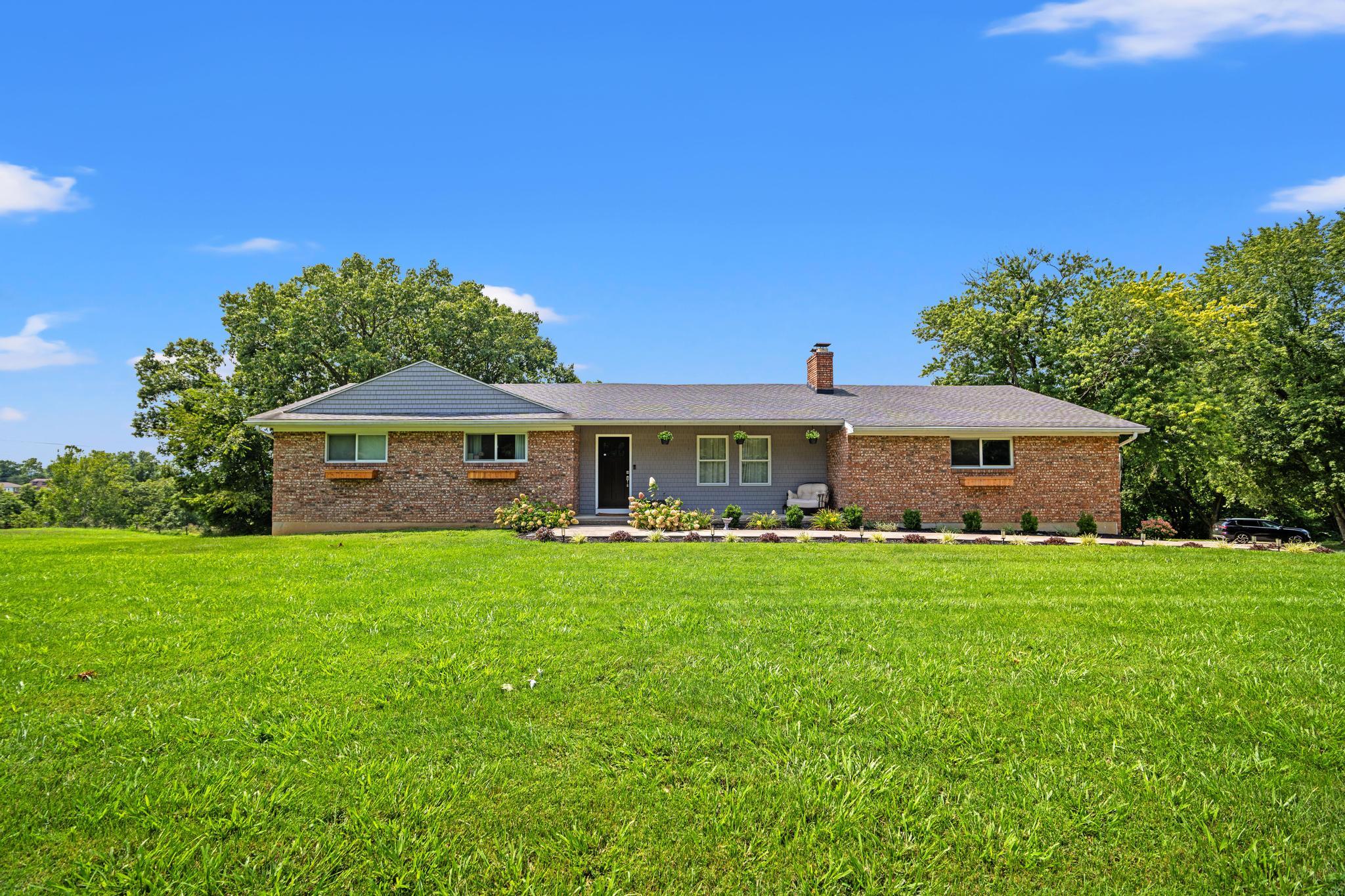 1182 Siry Road California, KY 41007 - Photo 1 of 30 DSC02624