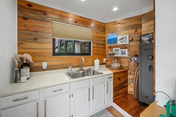 $1,475,000 | 1648 Richard Avenue, Cambria, CA 93428