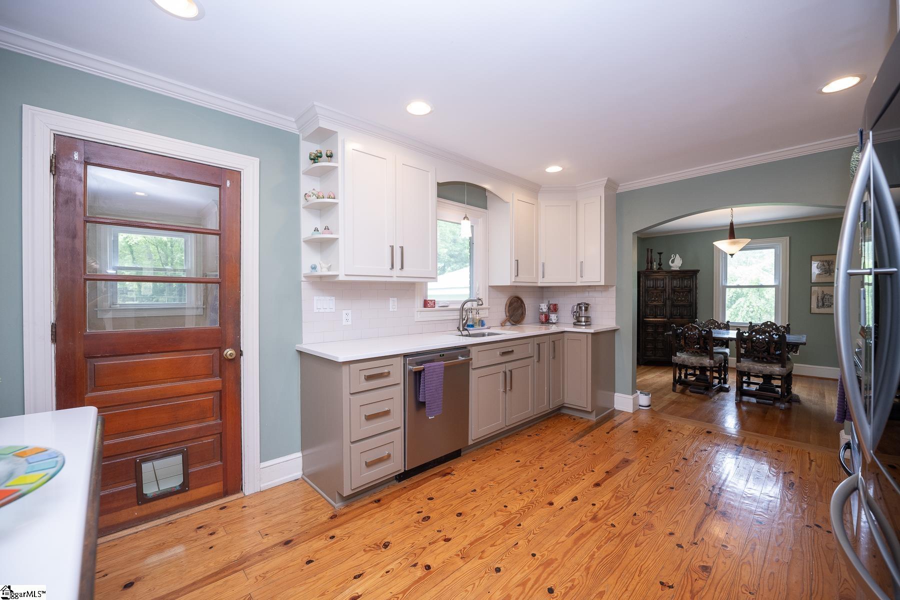 202 Rockmont Road Greenville, SC 29615 - Photo 12 of 25 Gallery Image 12