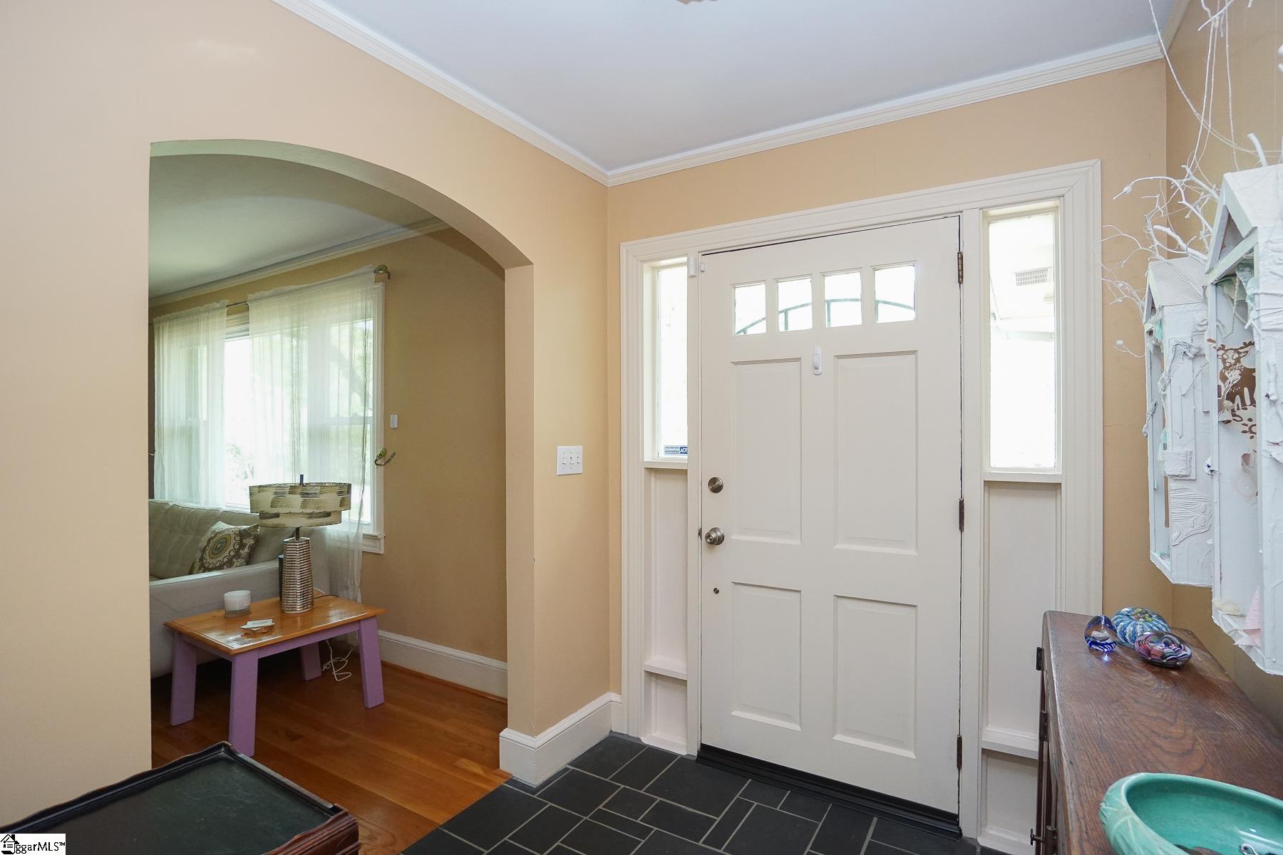 202 Rockmont Road Greenville, SC 29615 - Photo 3 of 25 Gallery Image 3