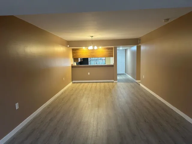 $2,500 | 1717 Whitehall Drive, Unit 201, Davie, FL 33324