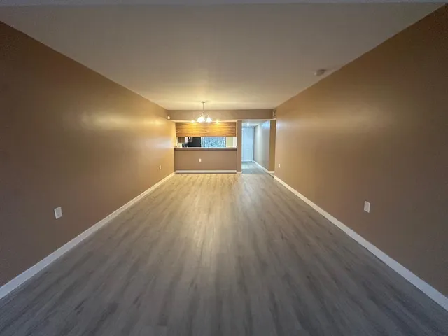 $2,500 | 1717 Whitehall Drive, Unit 201, Davie, FL 33324