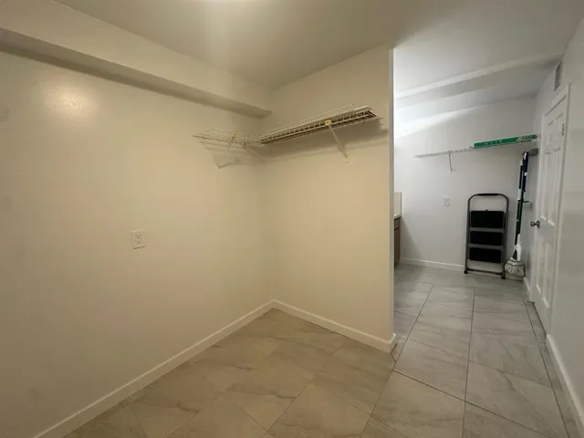 $2,500 | 1717 Whitehall Drive, Unit 201, Davie, FL 33324