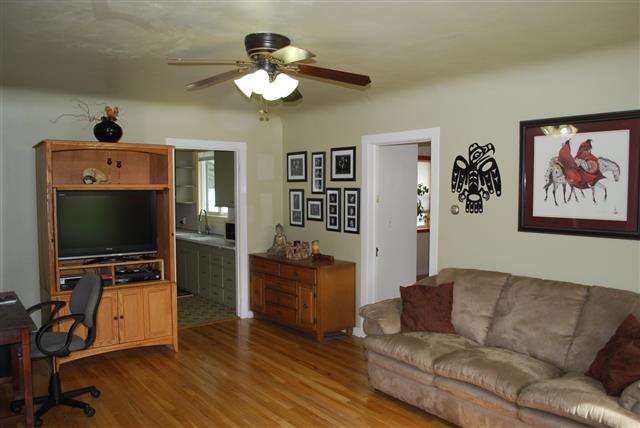 4918 North Evergreen Road Spokane Valley, WA 99216 - Photo 4 of 18