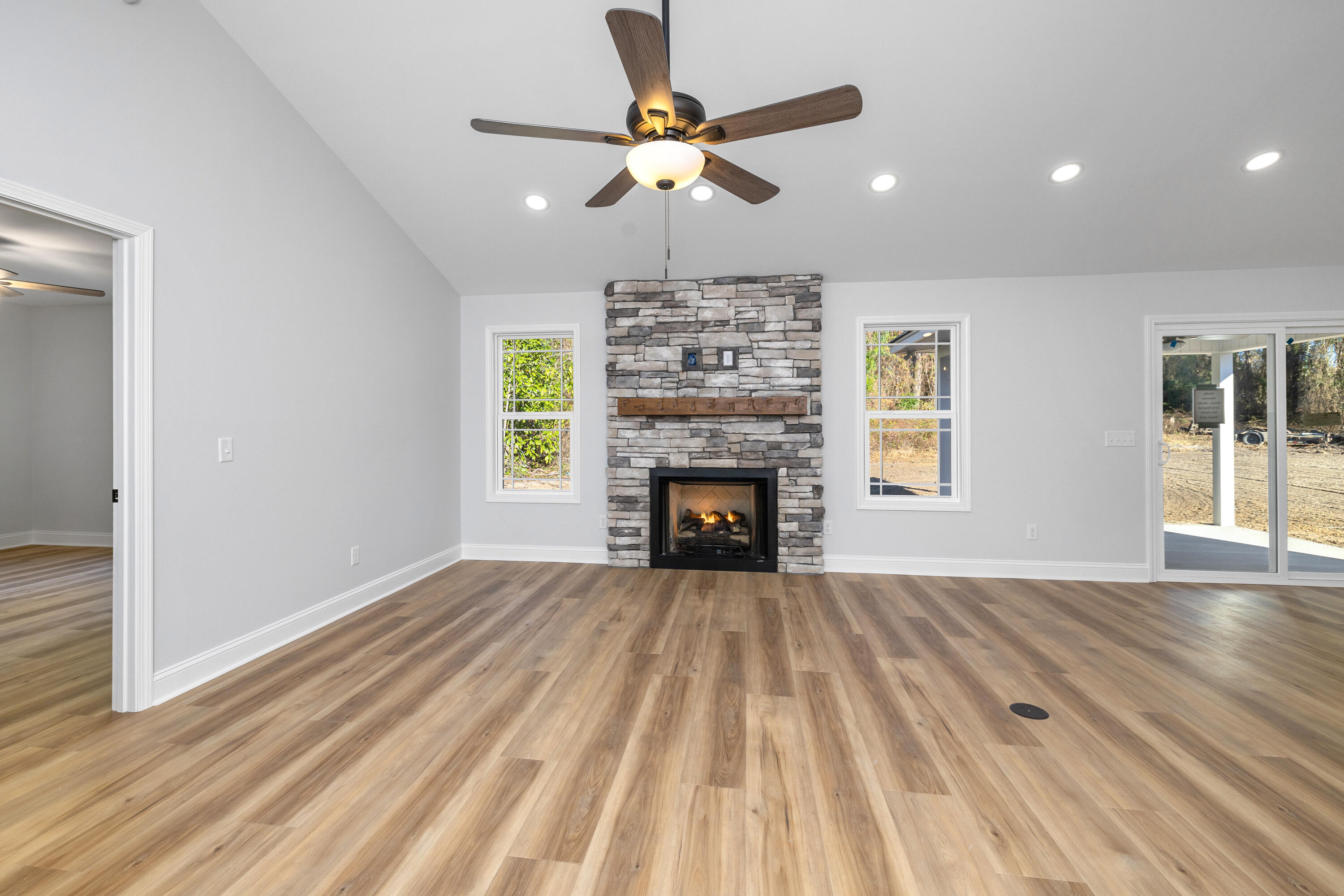 2147 Bloomville Road Manning, SC 29102 - Photo 18 of 46