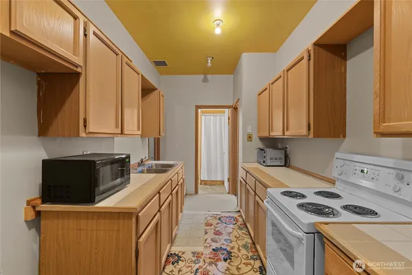 $700,000 | 9605 East Leavenworth Road, Leavenworth, WA 98826