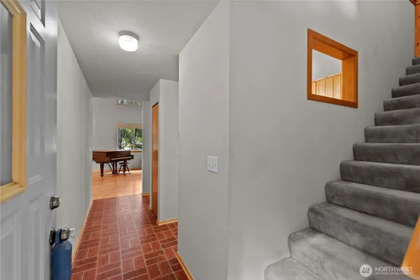 $700,000 | 9605 East Leavenworth Road, Leavenworth, WA 98826