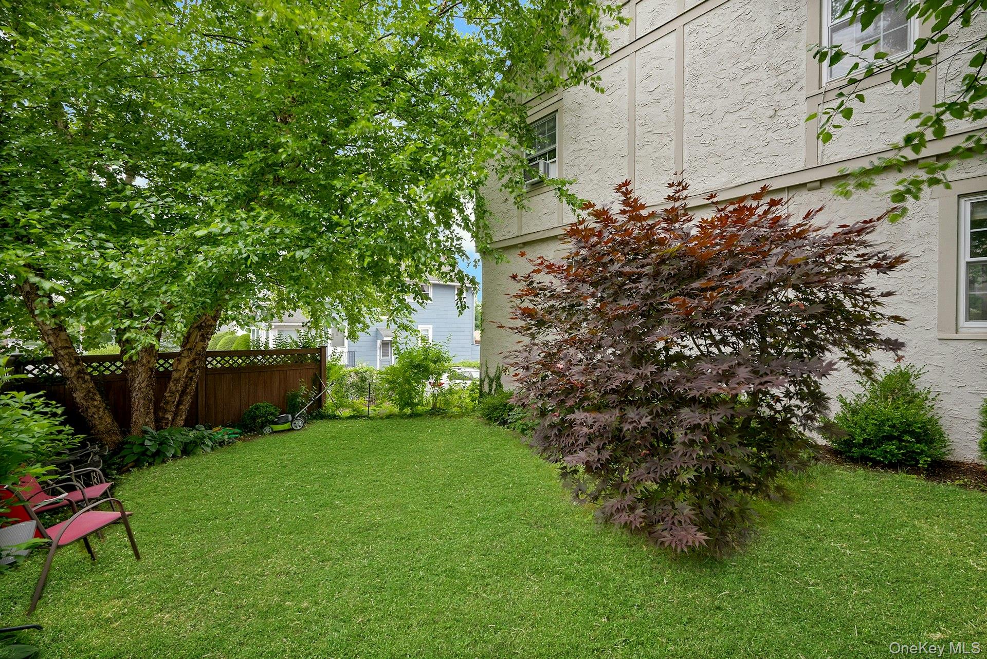 4 Interlaken Avenue New Rochelle, NY 10801 - Photo 21 of 28