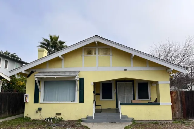 $399,000 | 616 North Echo Avenue, Fresno, CA 93728