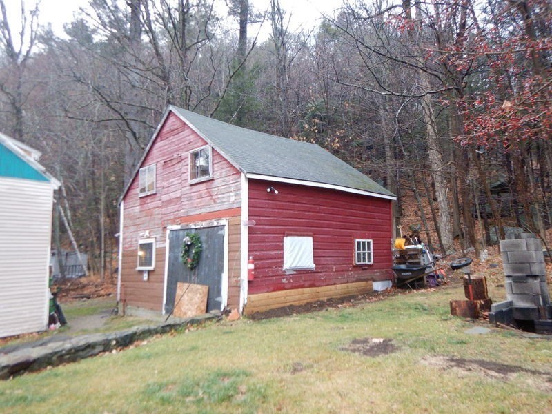 3650 Jacobs Ladder Road Becket, MA 01223 - Photo 4 of 25