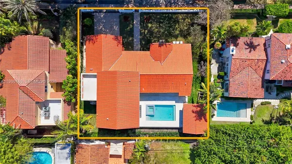 $16,000 | 519 Alhambra Circle, Coral Gables, FL 33134