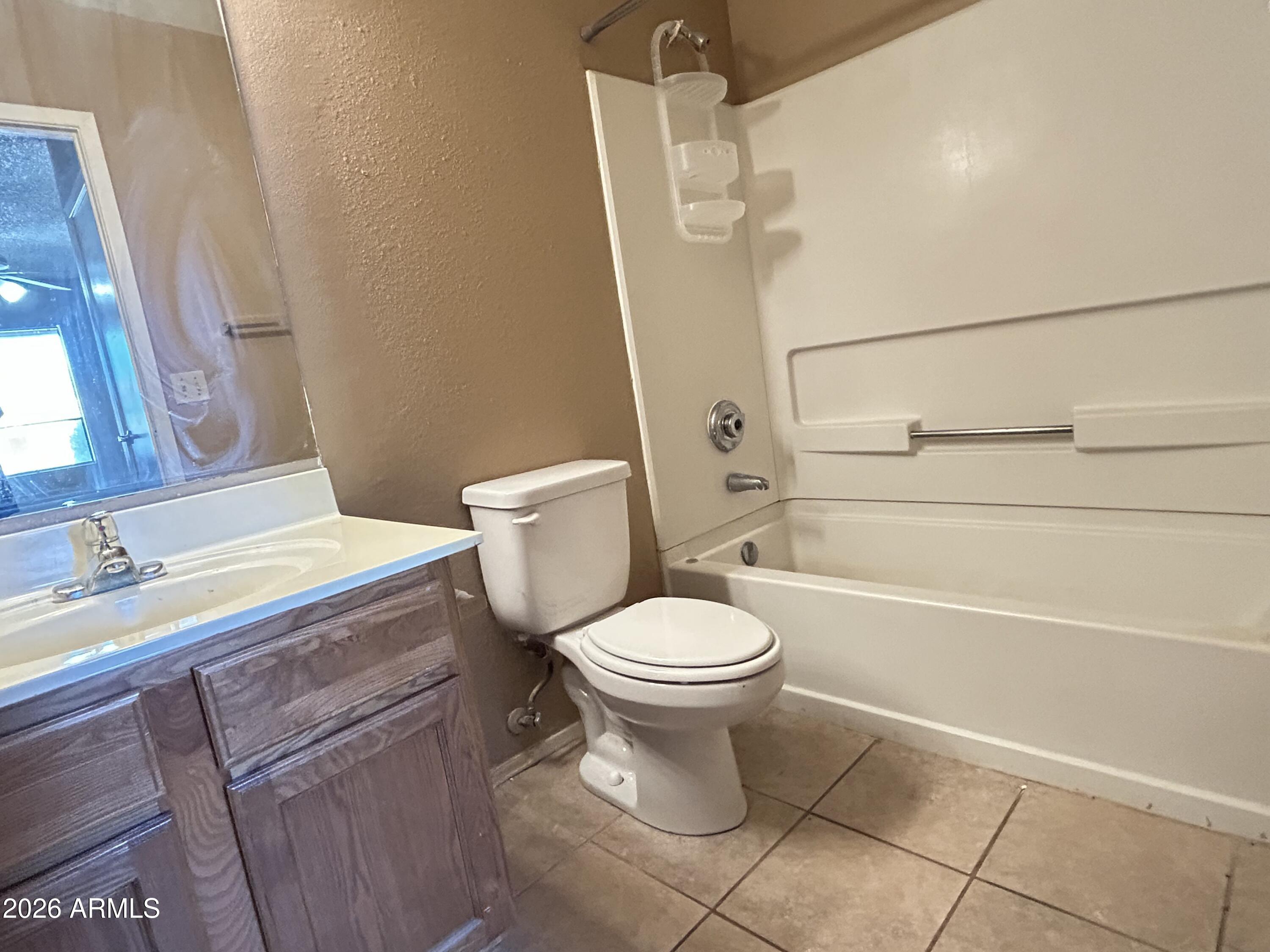 3511 East Baseline Road, Unit 1092 Phoenix, AZ 85042 - Photo 8 of 14 IMG_5557