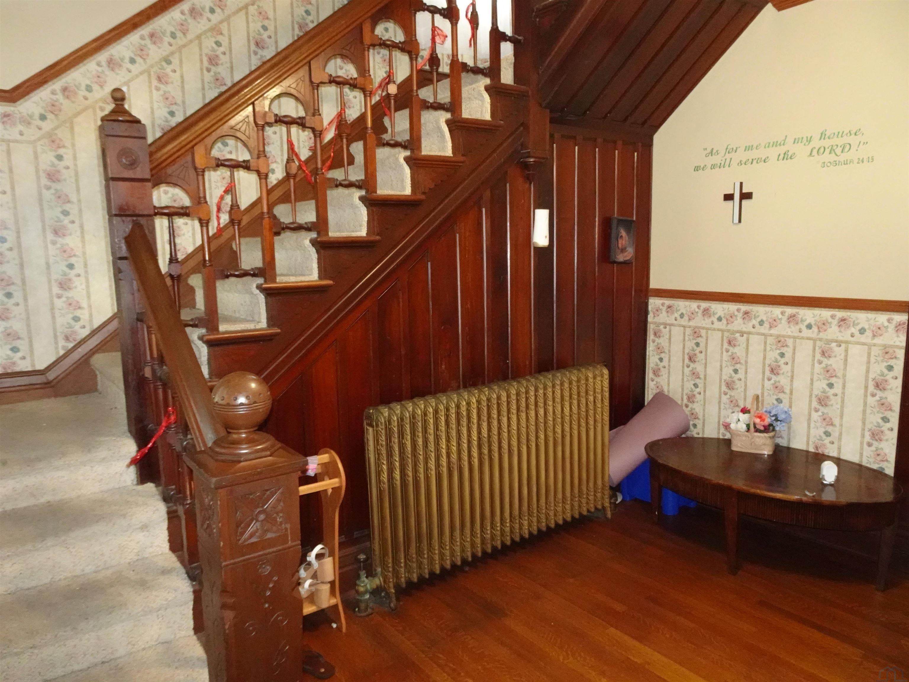711 7th Street Sheldon, IA 51201 - Photo 4 of 28 Gallery Image 4