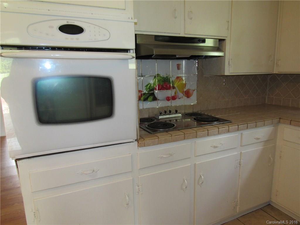 1317 Old Still Street Lancaster, SC 29720 - Photo 5 of 27 Gallery Image 5