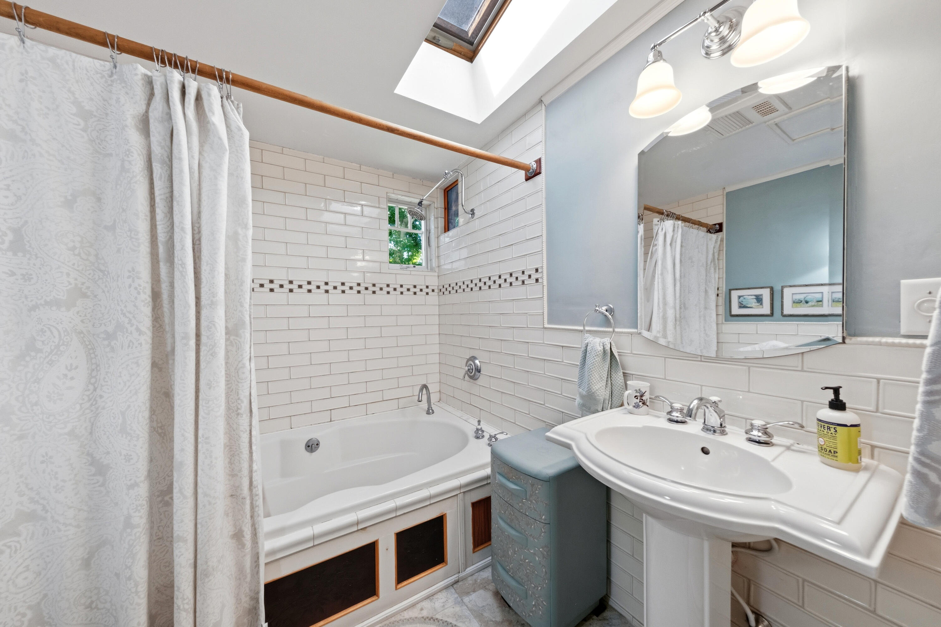 77 Main Street Warren, ME 04864 - Photo 24 of 62 43- 77 Main Street - Warren - JAC