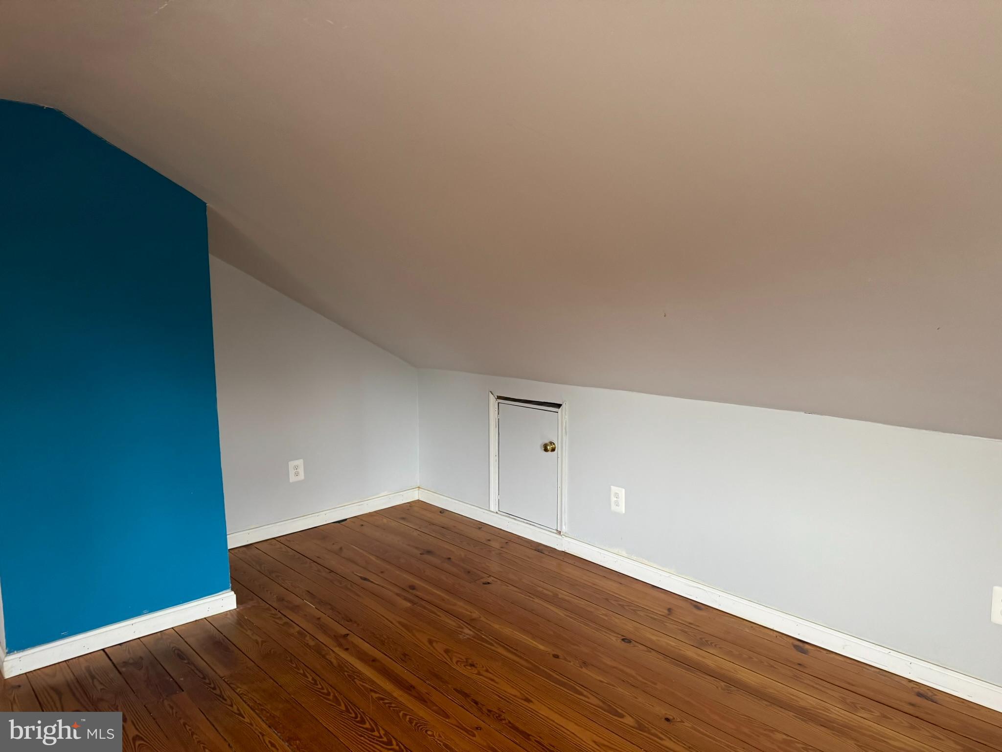 10012 Ellis Road Manassas, VA 20111 - Photo 26 of 71 a view of empty room with wooden floor