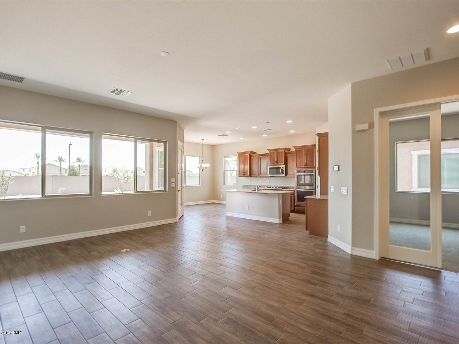 42941 West Mallard Road Maricopa, AZ 85138 - Photo 4 of 14 004_Great Room