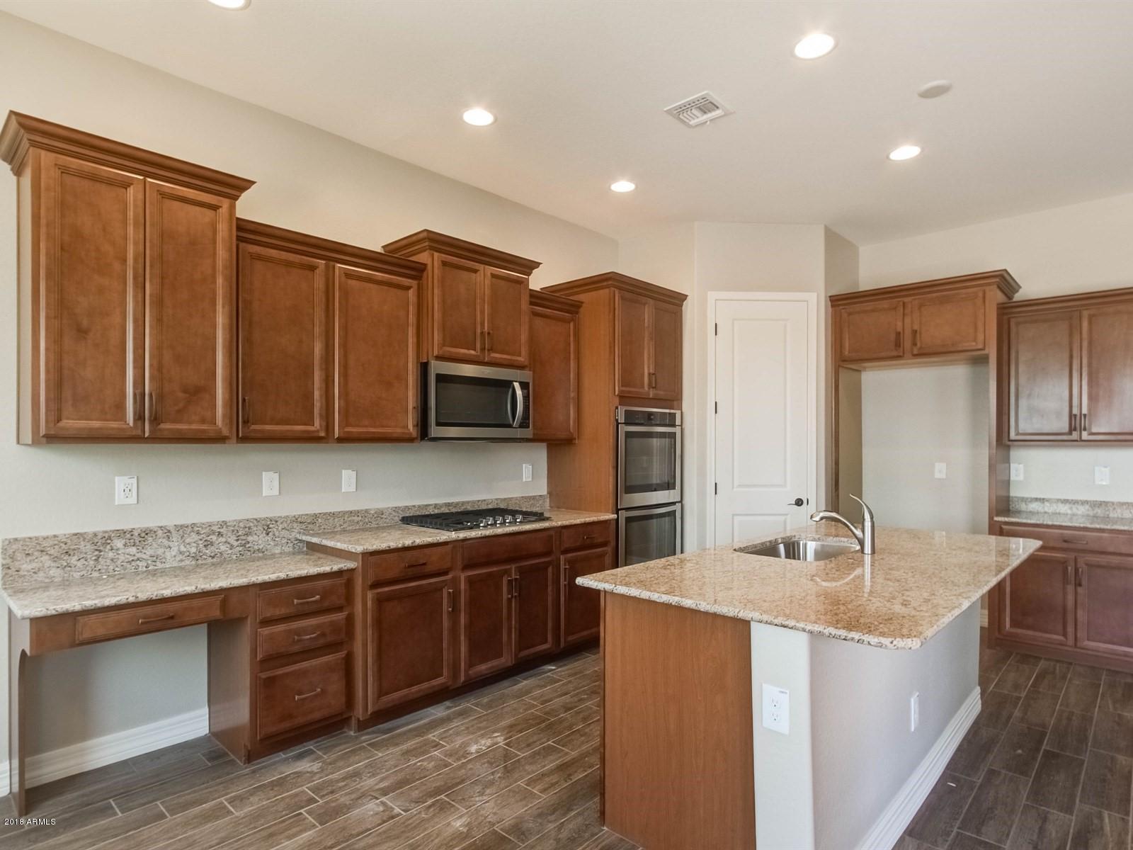 42941 West Mallard Road Maricopa, AZ 85138 - Photo 6 of 14 006_Kitchen