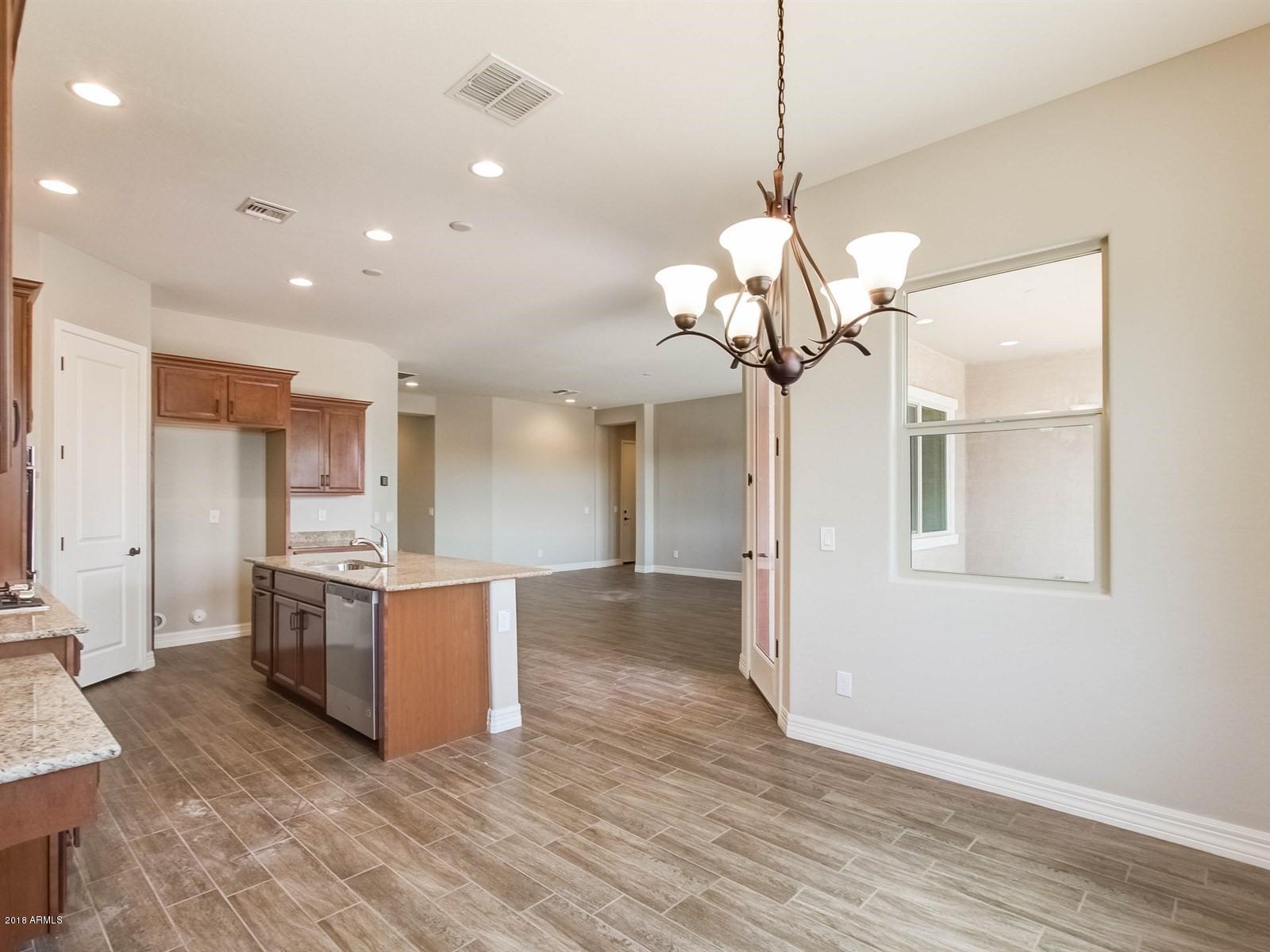 42941 West Mallard Road Maricopa, AZ 85138 - Photo 9 of 14 009_Dining Room
