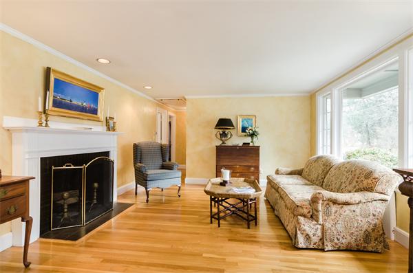 32 Brook Road Weston, MA 02493 - Photo 2 of 12