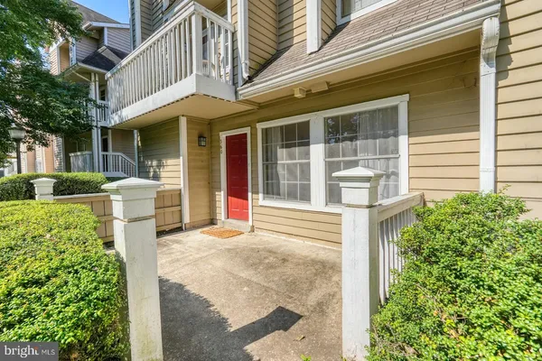 $2,800 | 5800 Inman Park Circle, Unit 360, Rockville, MD 20852