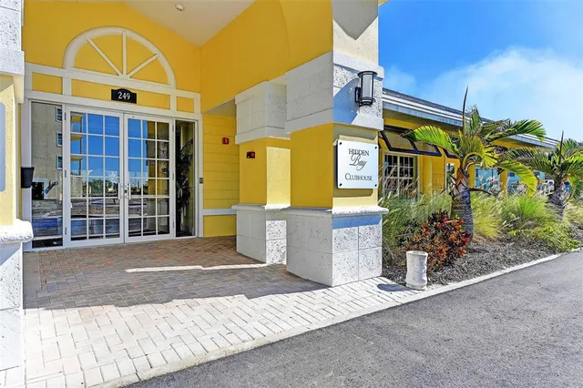 $3,500 | 232 Hidden Bay Drive, Unit 504, Osprey, FL 34229