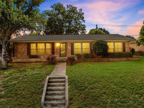 $199,900 | 2349 Mt Carmel Drive, Waco, TX 76710