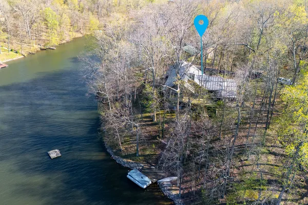$511,000 | 5 Lake Shore Court, Carbondale, IL 62902