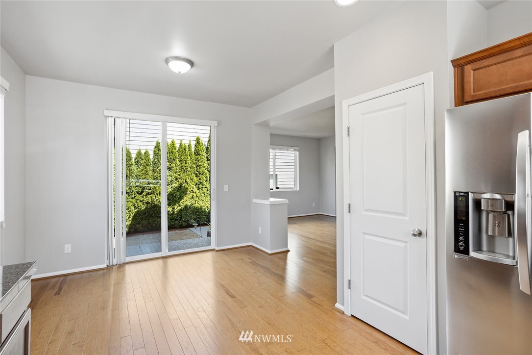 3827 183rd Place Southeast Bothell, WA 98012 - Photo 11 of 25 Gallery Image 11