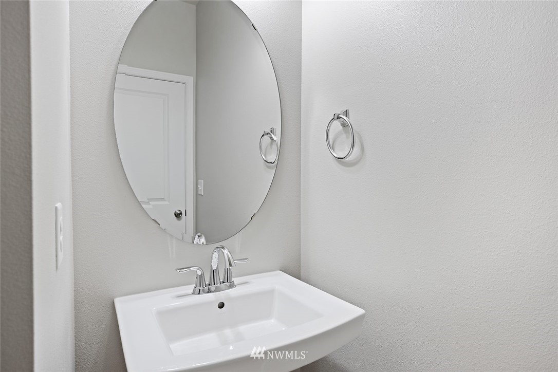 3827 183rd Place Southeast Bothell, WA 98012 - Photo 14 of 25 Gallery Image 14