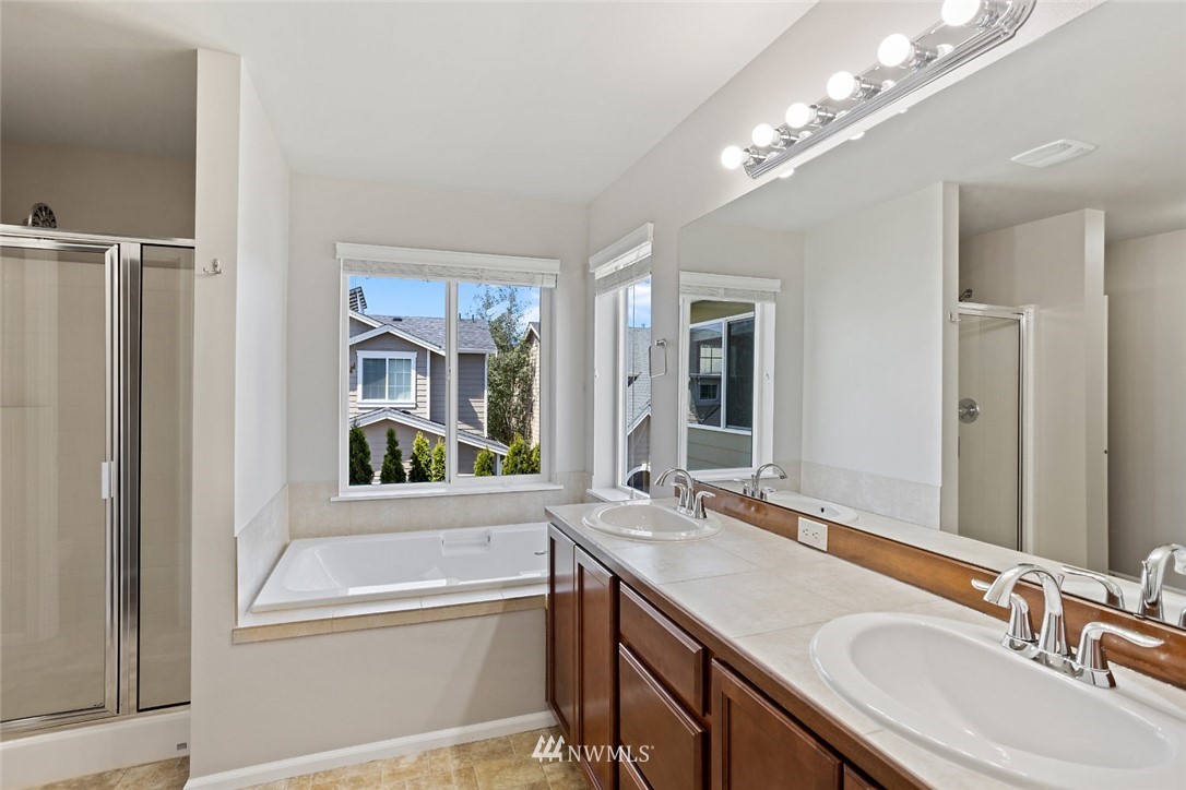 3827 183rd Place Southeast Bothell, WA 98012 - Photo 17 of 25 Gallery Image 17