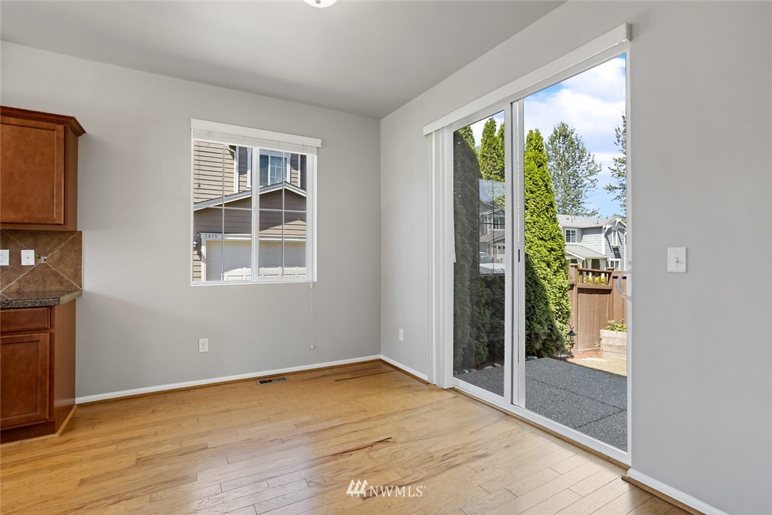 3827 183rd Place Southeast Bothell, WA 98012 - Photo 7 of 25 Gallery Image 7