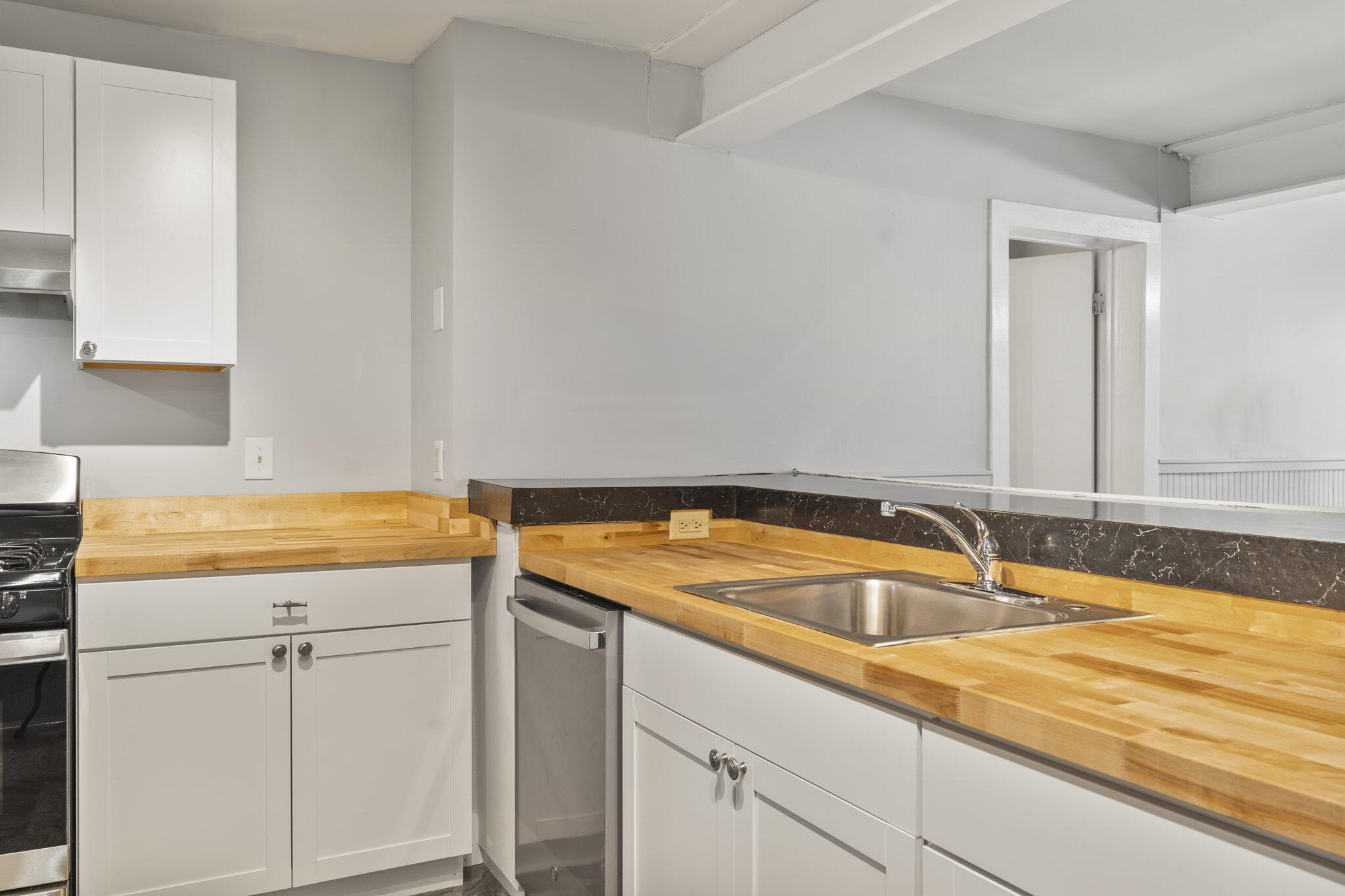 20 Sanford Road Wells, ME 04090 - Photo 6 of 47 26-web-or-mls-DSC02643
