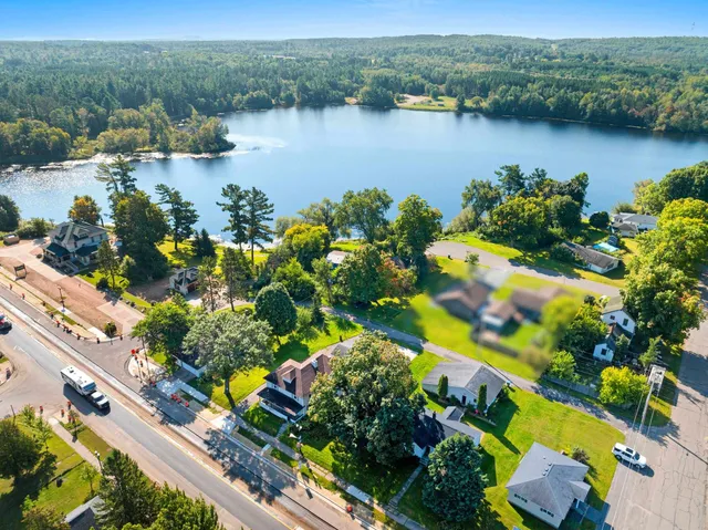 $285,000 | 317 Central Avenue, Florence, WI 54121