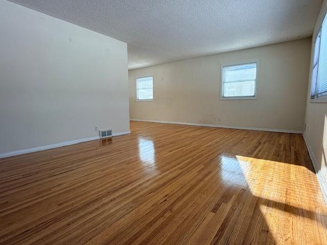 6436 Indiana Avenue North Brooklyn Center, MN 55429 - Photo 3 of 21