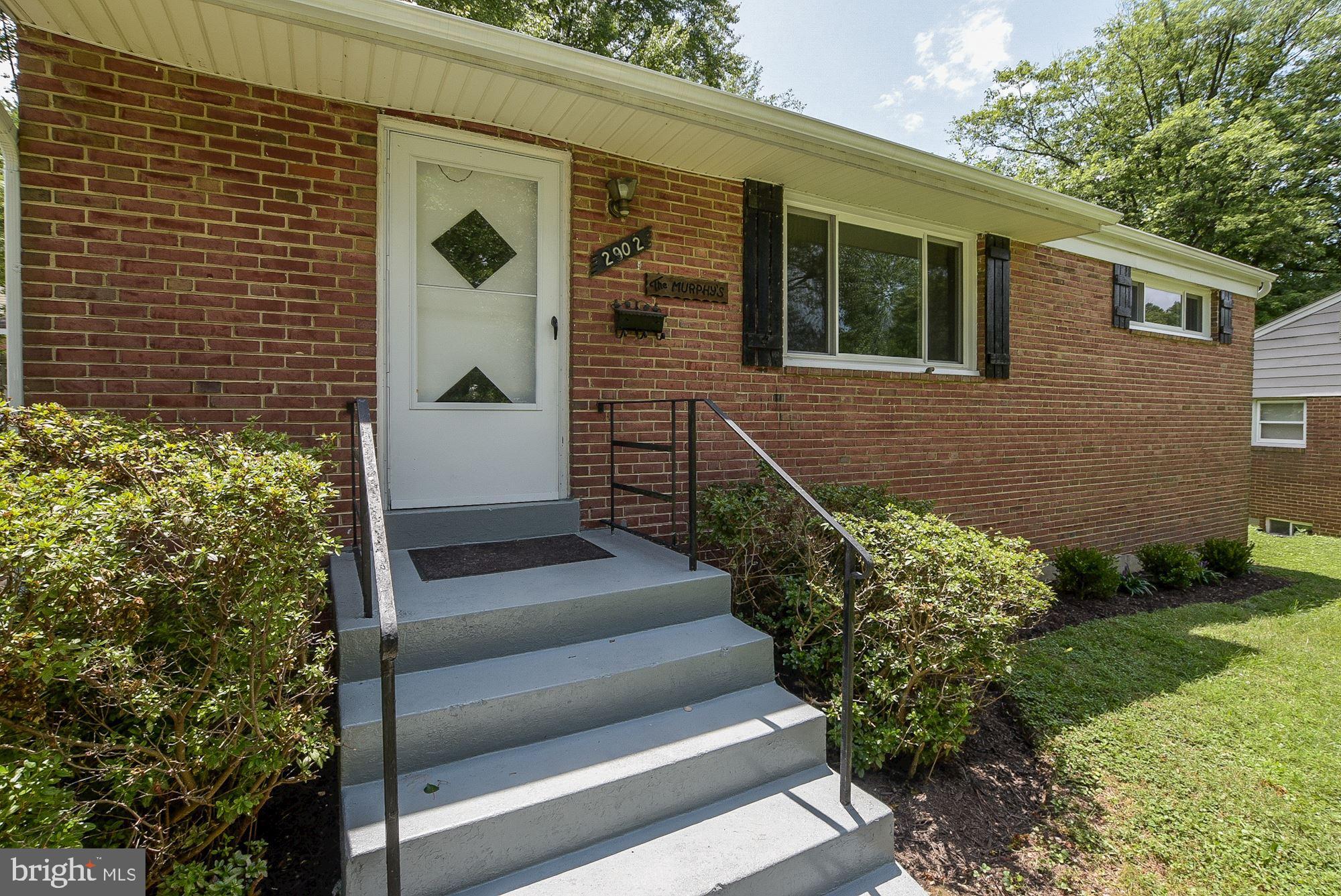2902 Fenimore Road Silver Spring, MD 20902 - Photo 5 of 40 Come in!