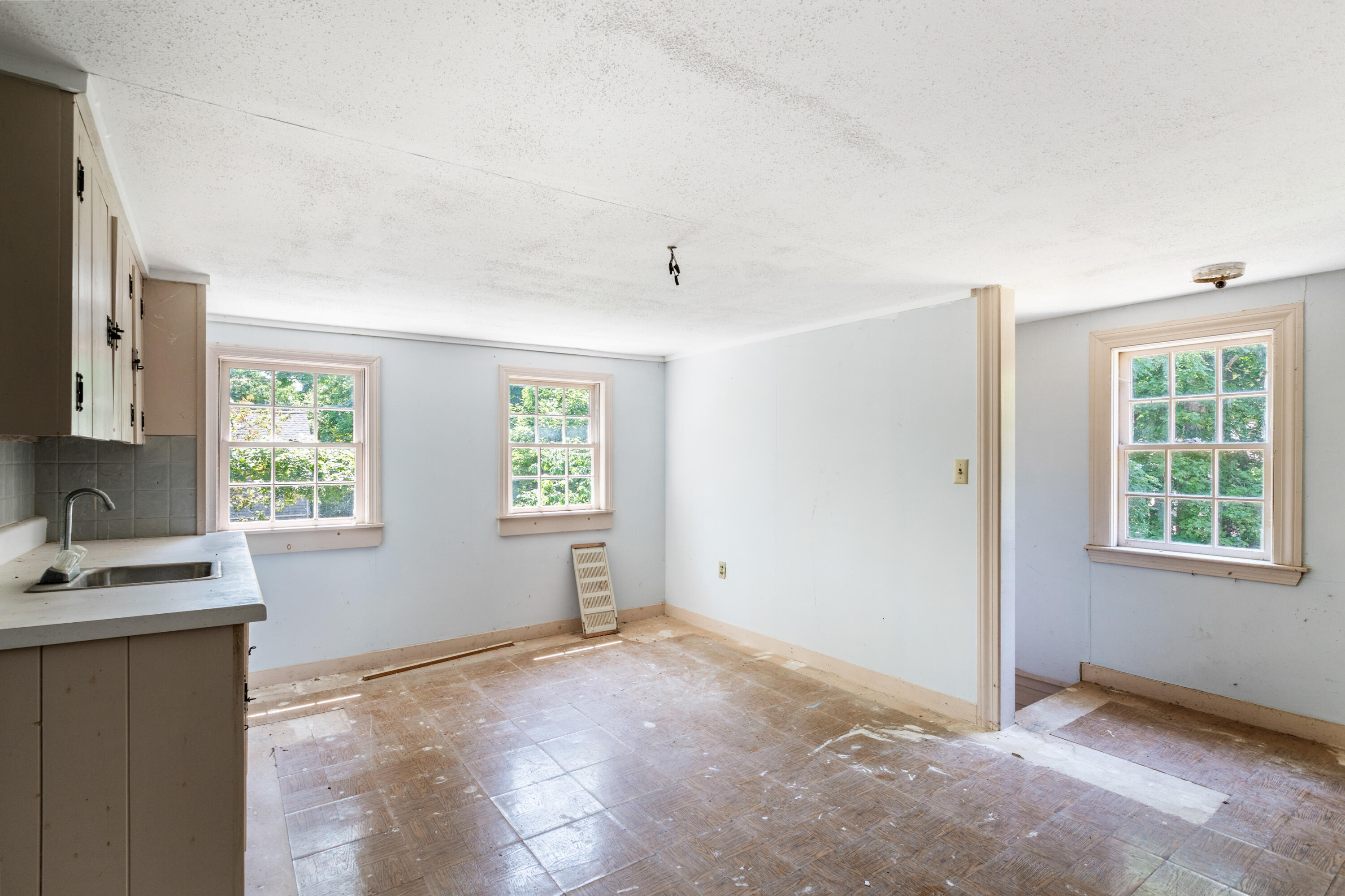 31 Jones Road Falmouth, MA 02540 - Photo 46 of 52 046