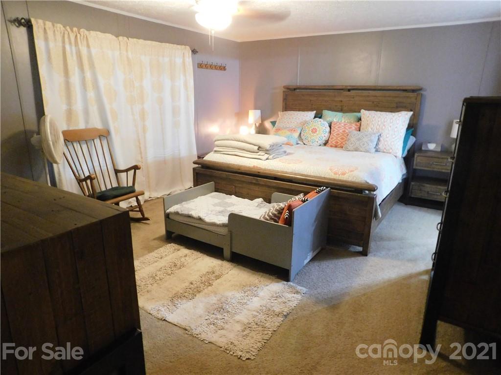 3790 Roberta Church Road Concord, NC 28027 - Photo 8 of 17 Gallery Image 8