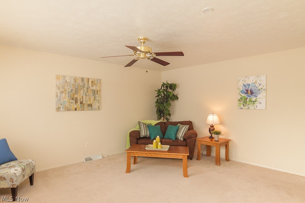 15001 Rockside Road Maple Heights, OH 44137 - Photo 3 of 15