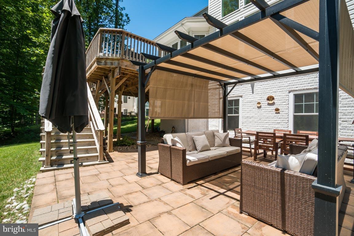 8585 Sinclair Mill Road Manassas, VA 20112 - Photo 31 of 38 Patio with pergola